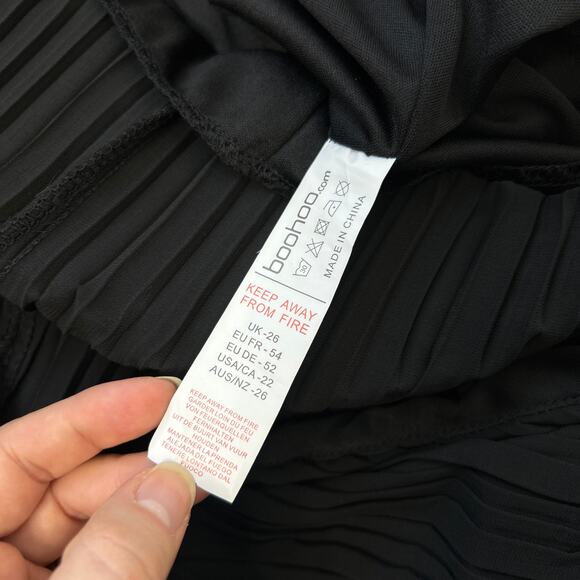 BOOHOO Midi Dress Womens Size 22 Pleated Special Occasion Event Party Holiday - Picture 10 of 11